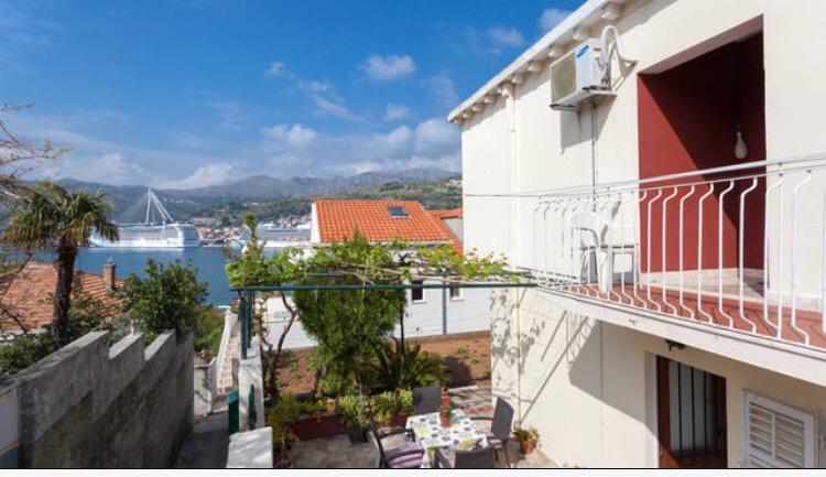 Apartments Vila Dana دوبروفينك المظهر الخارجي الصورة